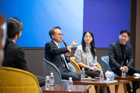 신한금융, 'AX 혁신리더' 출범···"현업 중심 AI 전환 본격화"