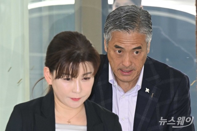 타마츠카 겐이치 일본 롯데홀딩스 대표, 상반기 롯데 VCM 참석