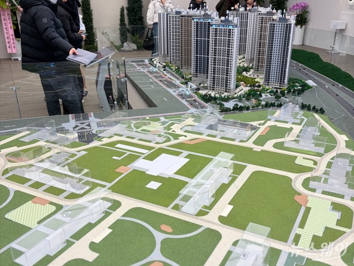 GS건설 '북오산자이 리버블시티'에 마련된 내삼미2구역 A2블록 위치 모형도. 약 2800가구 규모의 자이 브랜드 타운이 조성될 예정이다. 사진=박상훈 기자