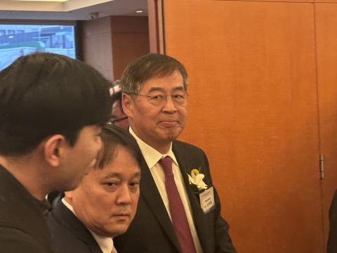 퇴임 앞둔 신학철 화학산업협회장 "석화 업황 여전히 엄중"