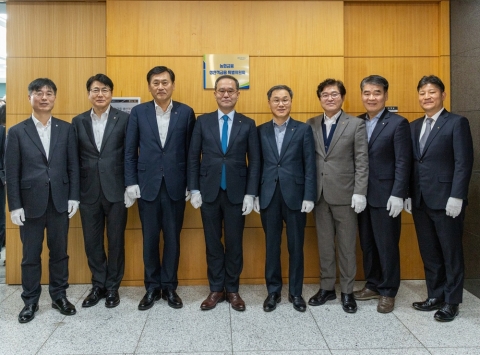 NH농협금융 '생산적 금융 특별위원회' 출범