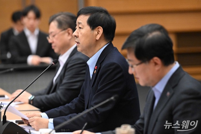 구윤철 경제부총리 겸 재정경제부 장관이 28일 오후 서울 중구 대한상공회의소에서 열린 K-GX 민관합동추진단 출범식에서 모두발언을 하고 있다. 사진=강민석 기자 kms@newsway.co.kr