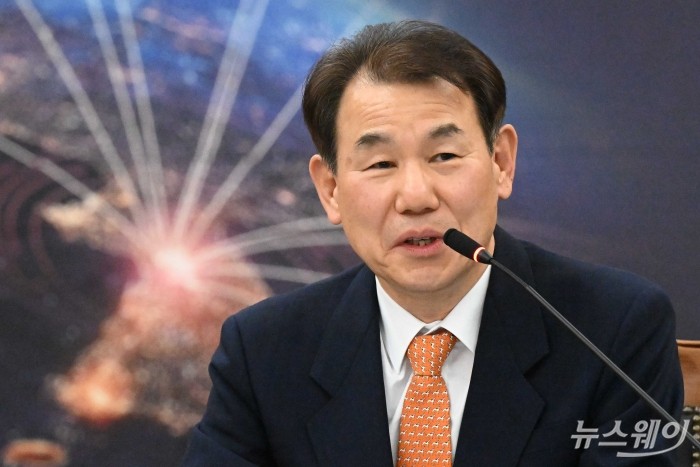 정은보 한국거래소 이사장이 5일 오후 서울 여의도 한국거래소에서 열린 신년 기자간담회에서 신년사를 밝히고 있다. 사진=강민석 기자 kms@newsway.co.kr