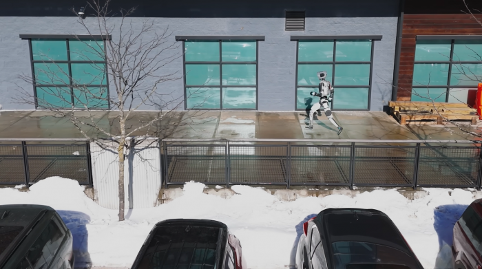 빙판길을 달리는 아틀라스. 사진=현대차그룹 제공