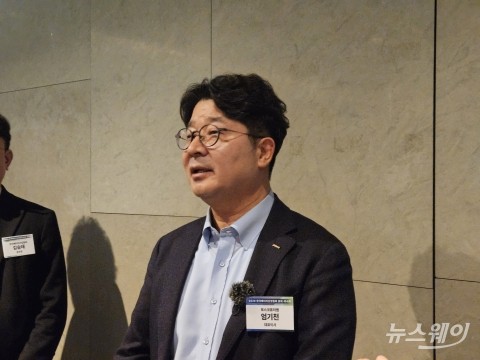 한국배터리산업협회 엄기천 회장 취임···"배터리 산업 명예 되찾겠다"