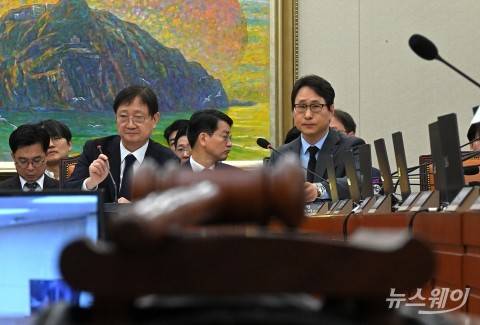 '60조 비트코인 오지급' 사태 긴급현안 출석한 이재원 빗썸 대표