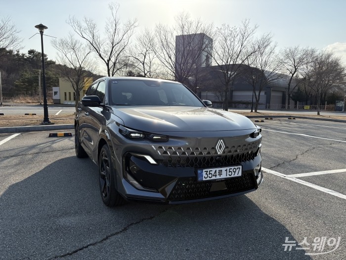 르노코리아의 오로라 프로젝트 두 번째 모델인 '필랑트'. 사진=황예인 기자