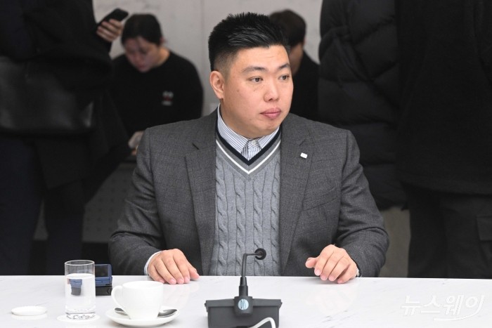 정지성 에스오에스랩 대표가 12일 오전 서울 중구 대한상공회의소에서 열린 기업혁신 지원 민관협의체 킥오프 회의에 참석해 자리하고 있다. 사진=강민석 기자 kms@newsway.co.kr