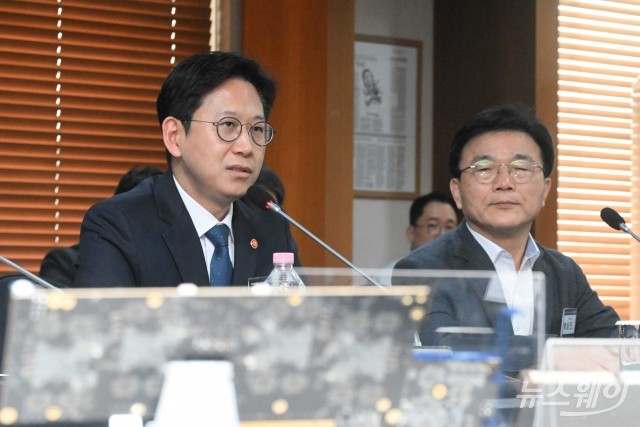 배경훈 과기부 장관 "AI 3대 강국+R&D 강국 목표···지금은 투자할 때"