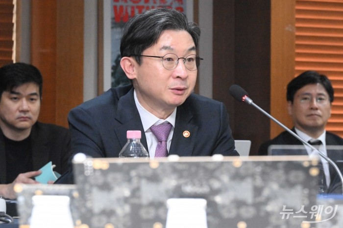 이억원 금융위원장. 사진=강민석 기자 kms@newsway.co.kr