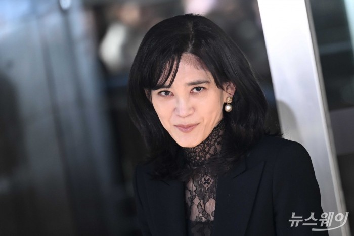 이부진 호텔신라 대표이사가 19일 오전 서울 중구 삼성전자 장충사옥에서 열린 제53기 호텔신라 주주총회를 마친 뒤 미소를 머금고 주총장을 나서고 있다. 사진=강민석 기자 kms@newsway.co.kr