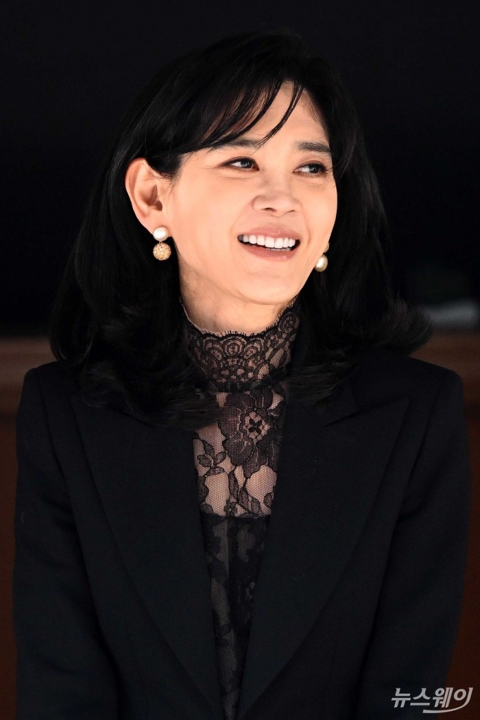 이부진 호텔신라 대표이사가 19일 오전 서울 중구 삼성전자 장충사옥에서 열린 제53기 호텔신라 주주총회를 마친 뒤 미소를 머금고 주총장을 나서고 있다. 사진=강민석 기자 kms@newsway.co.kr