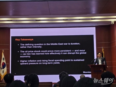 호르무즈 봉쇄에 한 자리 모인 전문가들···"2개월 내 증시 회복"