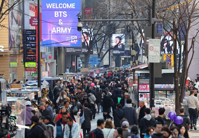 면세점 굿즈 매출 '430%' 폭발···소비·숙박 동반 '호황'