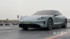 전기로 빚은 외계인의 솜씨, 포르쉐 타이칸을 맛보다