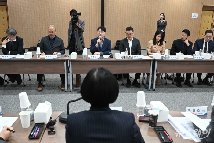 강충길 올릭스 사장이 24일 오후 서울 서초구 제약바이오협회에서 열린 제약바이오 창업기업 육성 협업 간담회에서 발언을 하고 있다. 사진=강민석 기자 kms@newsway.co.kr