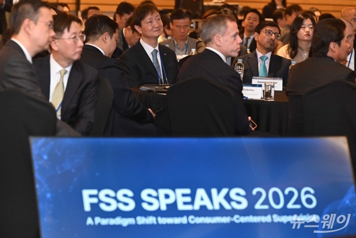 이찬진 금융감독원장이 25일 오전 서울 여의도 한국경제인협회 컨퍼런스센터에서 열린 FSS SPEAKS 2026에 참석해 자리하고 있다. 사진=강민석 기자 kms@newsway.co.kr