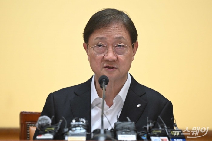 이찬진 금융감독원장이 26일 오전 서울 여의도 금융감독원에서 열린 출입기자단 간담회에서 모두발언을 하고 있다. 사진=강민석 기자 kms@newsway.co.kr