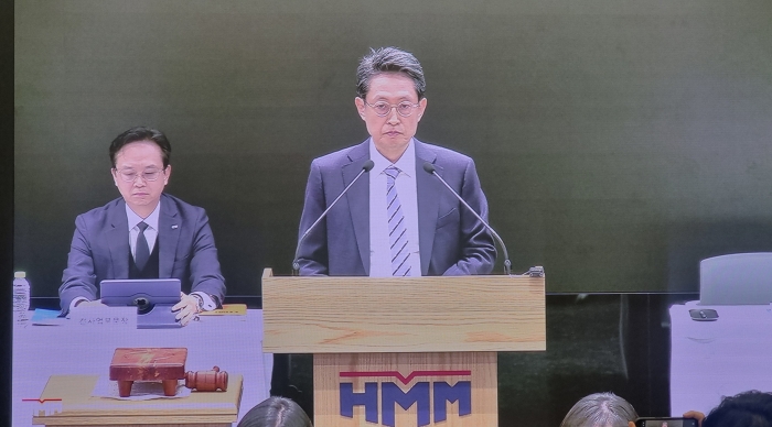 최원혁 HMM 대표이사 사장이 26일 여의도 파크원 19층 대강당에서 열린 제50기 정기주주총회에서 발언을 하고 있다. 사진=이승용 기자
