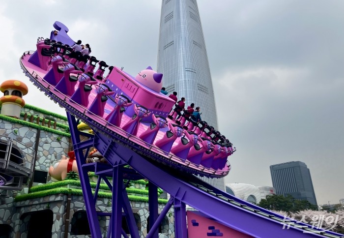 롯데월드 '메이플 아일랜드' 자이로 스핀. 사진=김세현 기자