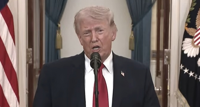 트럼프 "호르무즈 곧 열린다"···해협 봉쇄 풀리나