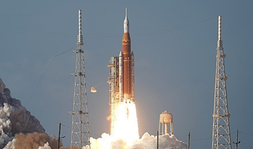 아르테미스 발사 성공···우주항공株 동반 상승