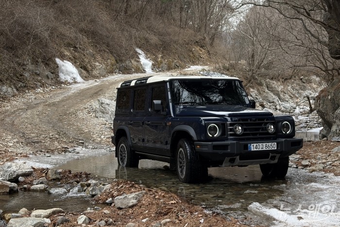 이네오스 그레나디어. 사진=권지용 기자