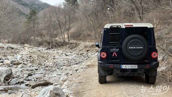 이네오스 그레나디어. 사진=권지용 기자