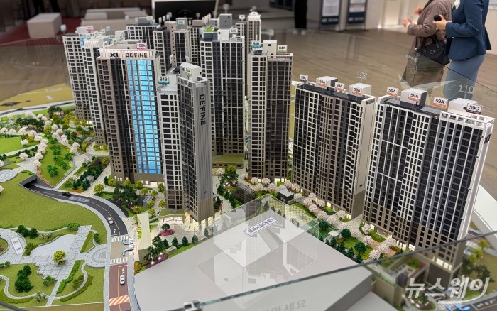 GS건설·SK에코플렌트가 시공하는 '라클라체자이드파인' 모형도. 사진=박상훈 기자