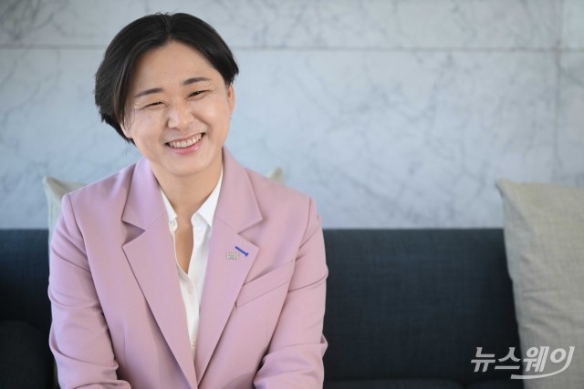 박연주 미래에셋 AI 리서치센터장 "정보 갈증 해소···투자 마침표는 사람"