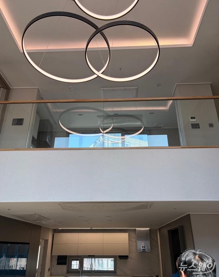 포스코이앤씨 '오티에르 반포' 펜트하우스 . 사진=박상훈 기자