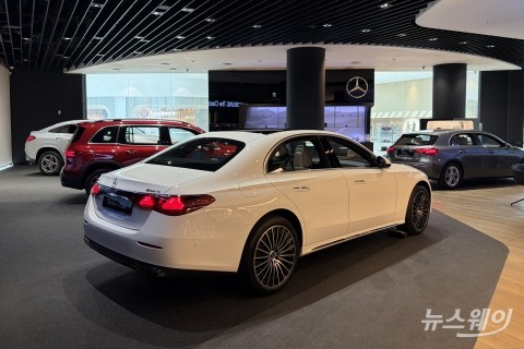 "발품 팔아도 소용없다"···벤츠, 오늘부터 전국 전시장에서 '가격 정찰제'