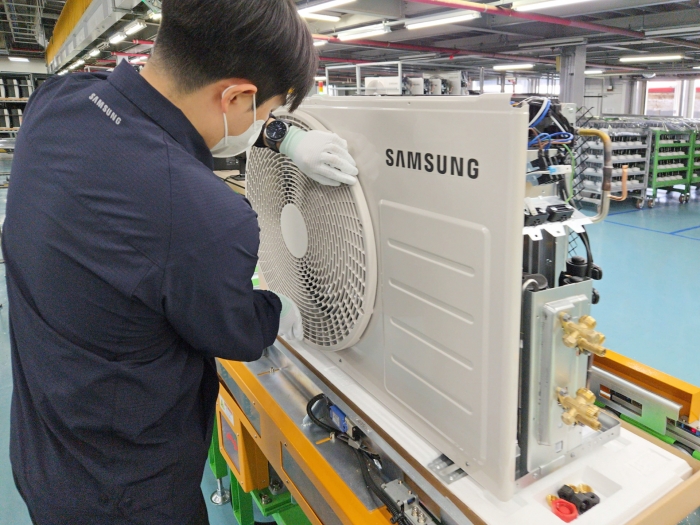 이른 더위에 판매량 '껑충'···삼성·LG, 에어컨 전쟁 시작