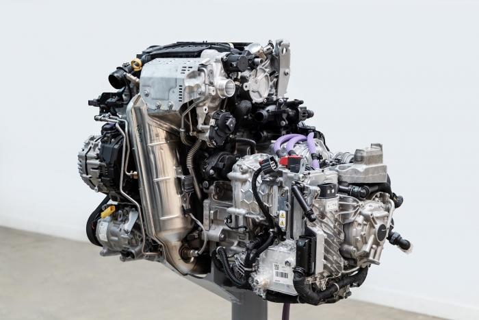 푸조 스마트 하이브리드 파워트레인 사진=스텔란티스코리아