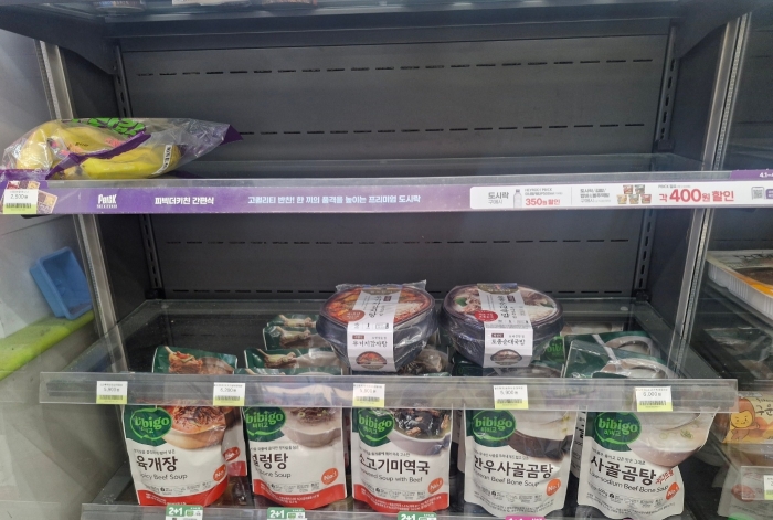 화물연대 물류센터 봉쇄 직격탄···CU 도시락 품절 사태에 점주만 '발동동'