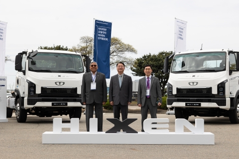 타타대우의 역발상···"덩치 키우던 트럭, 이제는 다이어트 시대"