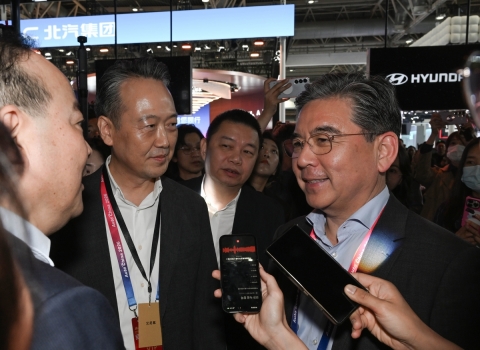 "중국 시장서 다시 성공 만들 것"···현대차, 아이오닉V로 재도약 '시동'