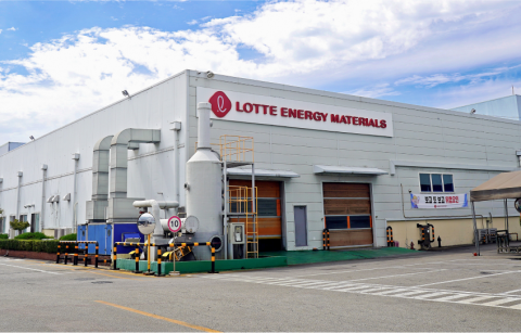 롯데에너지머티리얼즈, 익산공장에 500억원 투자···회로박 사업 강화