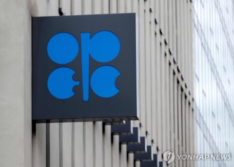 OPEC 굴레 벗어난 UAE, 400만 배럴 이상 쏟아내나...에너지 시장 '지각변동'