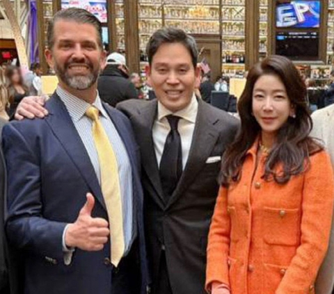 트럼프 주니어 만난 정용진··· 신세계 'AI 리모델링' 승부수