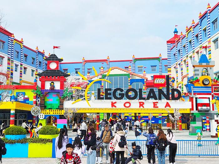 레고랜드 정문. 사진=레고랜드