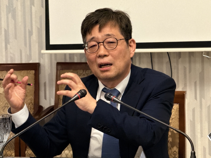 유상대 한은 부총재 "커지는 물가 상방 압력"···강해진 '금리 인상' 신호