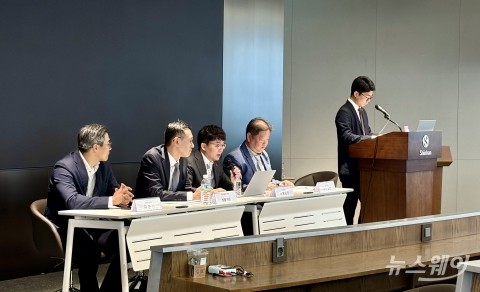 이마트-신세계푸드 합병 추진 일부 주주 우려...주주 설득 과제로