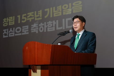 '창립15주년' iM금융그룹···황병우 회장 "AI 시대, 금융을 재정의하라"