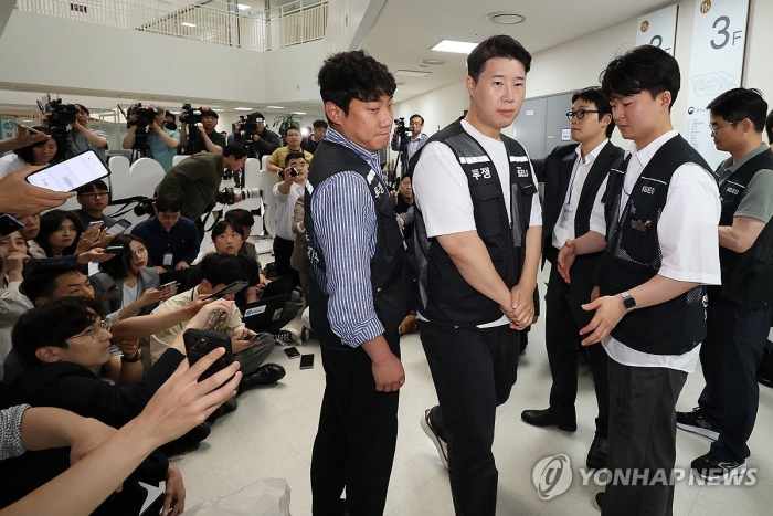 '삼성전자 총파업 D-1 사후조정 돌입···오전 중 결론나나