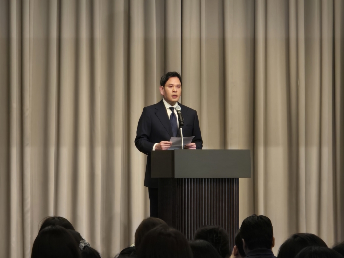 정용진 '5·18 폄훼' 대국민 공개 사과···"진심으로 머리 숙여 사죄"