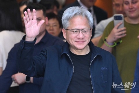 7개월만에 돌아온 젠슨 황···"한국에 많은 비즈니스 가져왔다"
