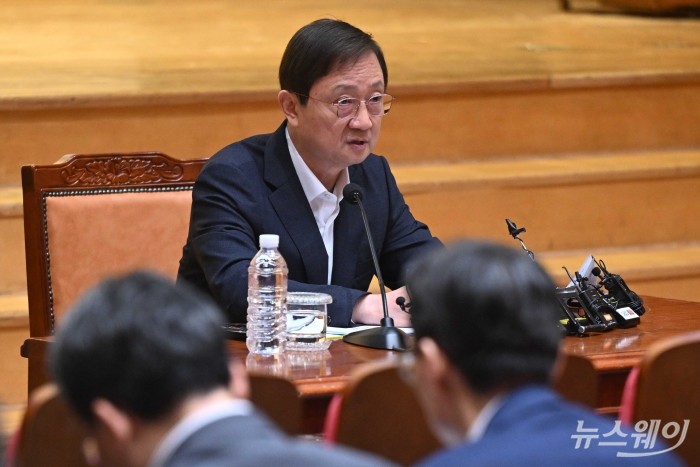 이찬진 "스페이스X 0주 배정 이해 안 돼"···해외 IPO 절차 점검