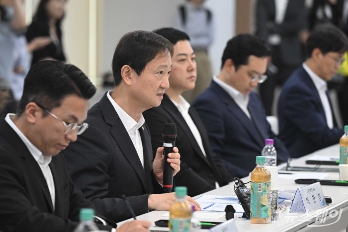 가상자산사업자 CEO 간담회에서 이찬진 금감원장이 모두발언을 하고 있다. 사진=강민석 기자