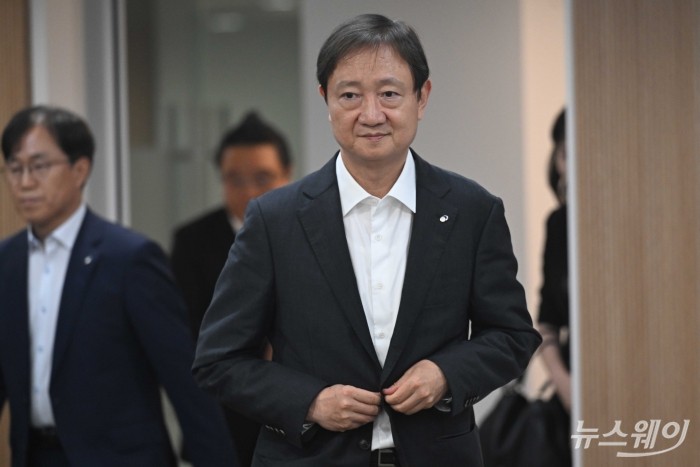 10개월 만에 가상자산 업계 만난 이찬진 "힘든 점은 공감···입법으로 풀어야"